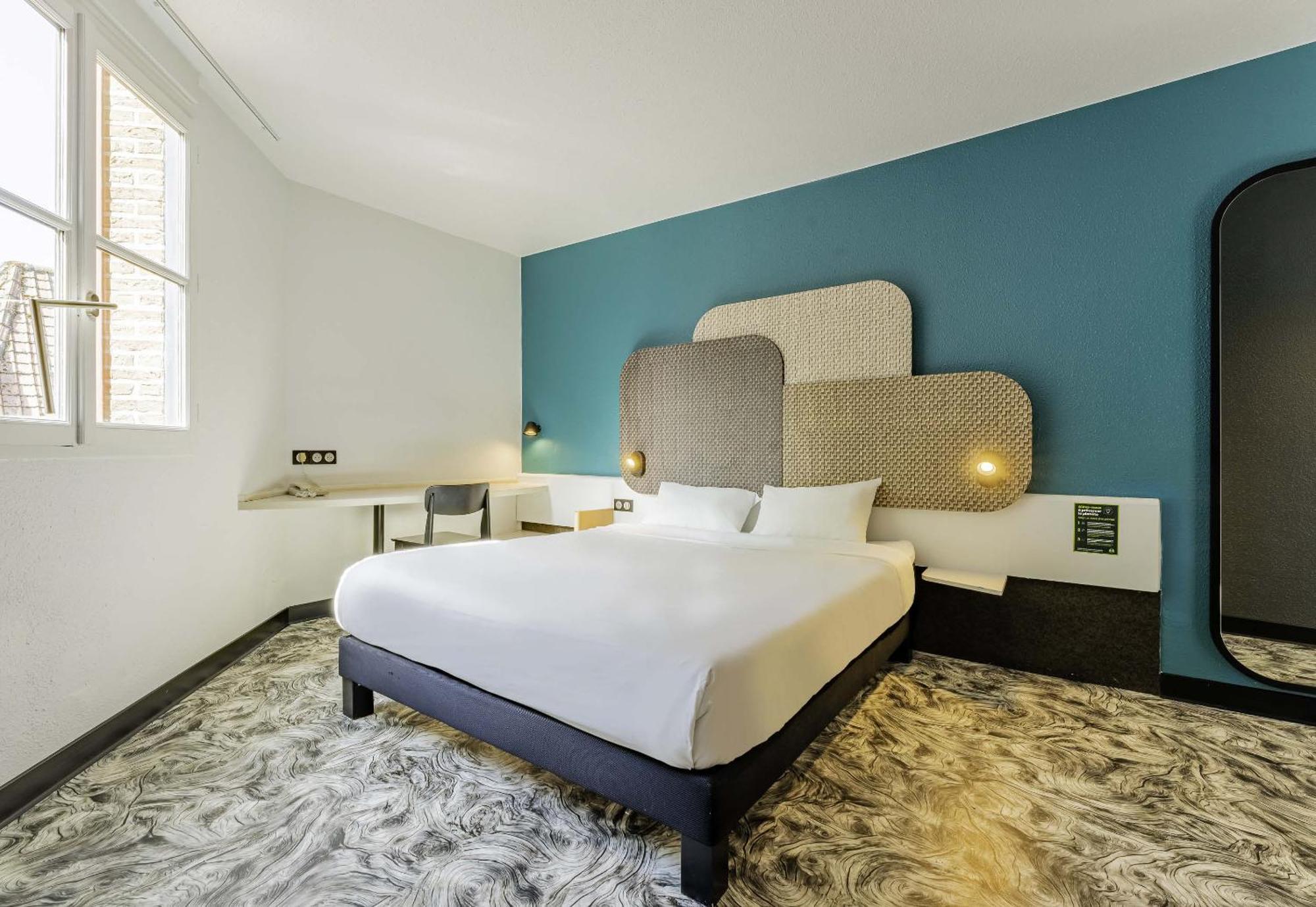 B&B Hotel Arras Centre Les Places Eksteriør bilde